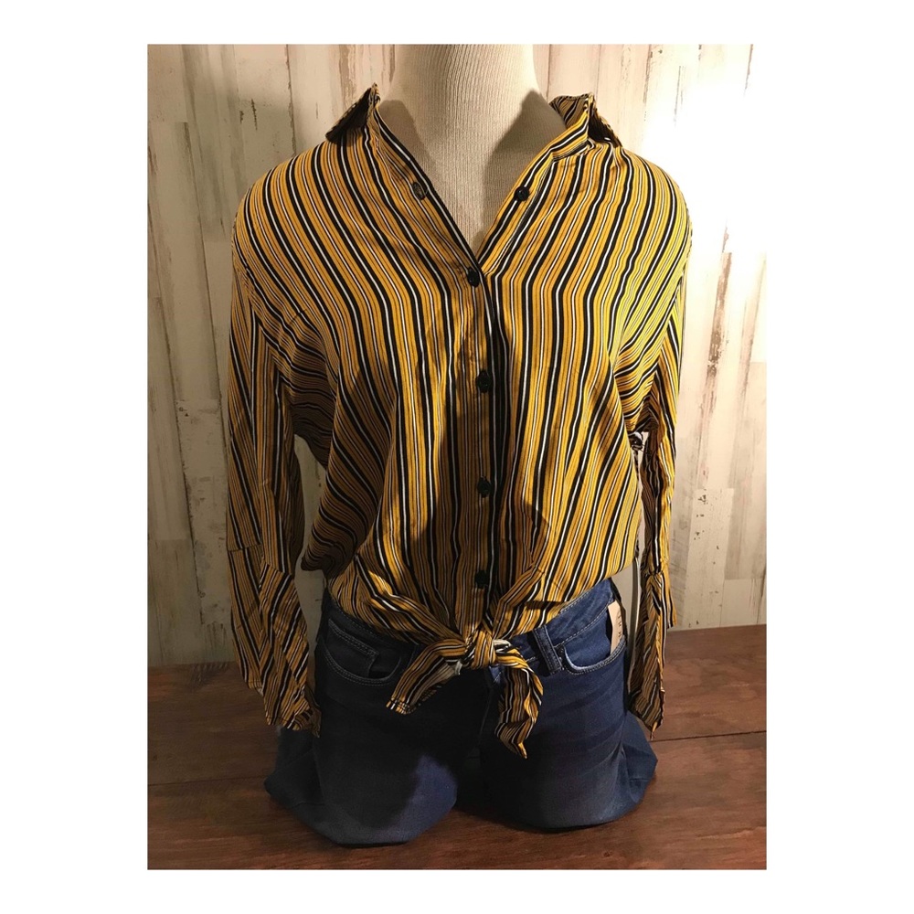 Iris Las Angeles long sleeve tie top